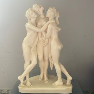 A. Santini 8” sculpture. Made in Italy